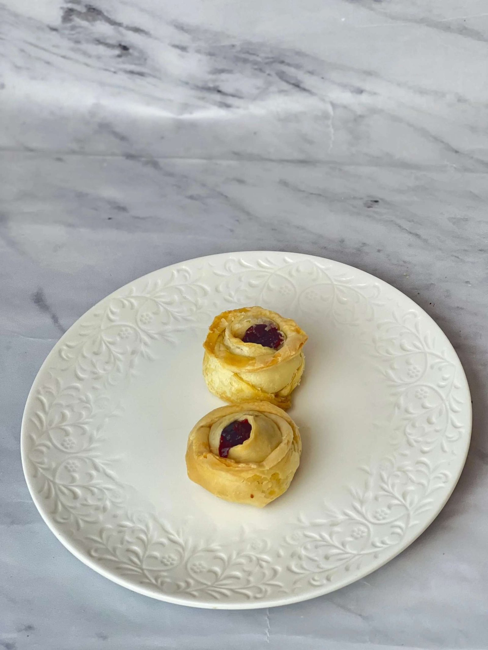 Qızılgül (Vişnəli)